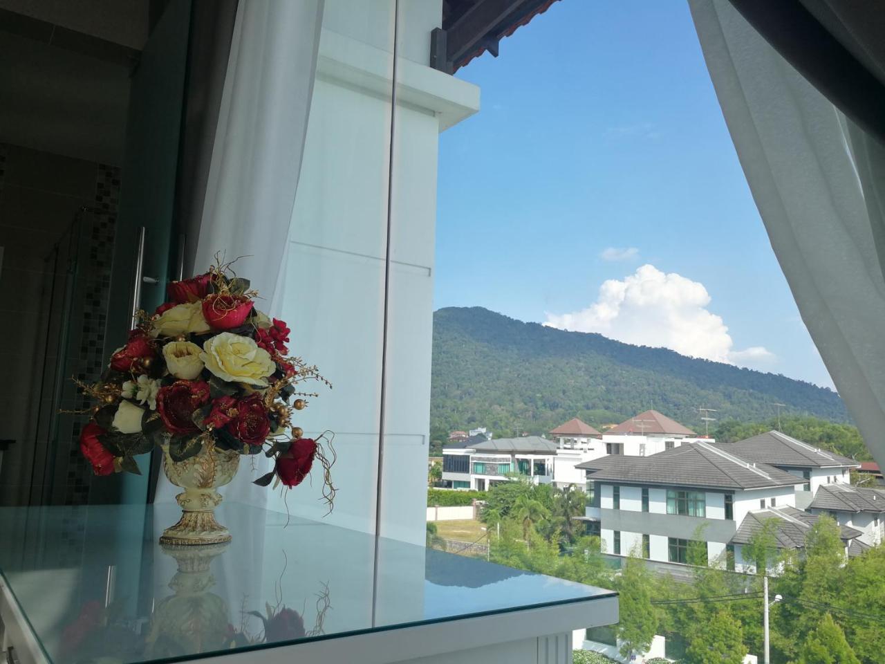 Casa Bianca Hotel Keluang Exterior foto